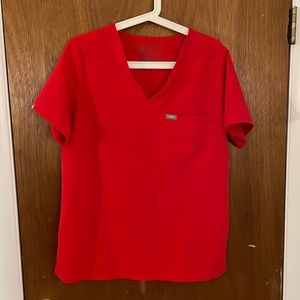 Figs: Catarina One-Pocket Scrub Top